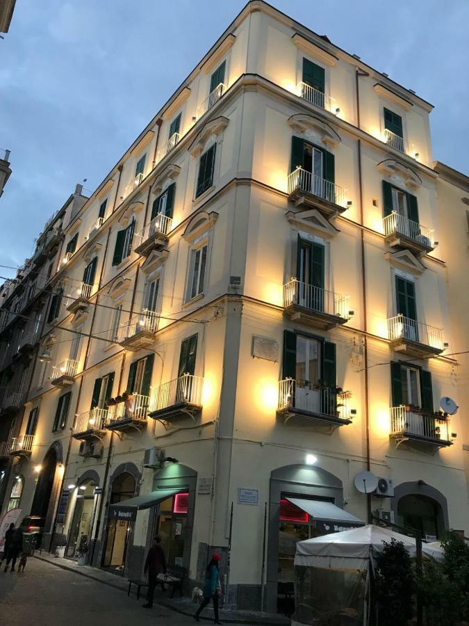 Caravita, 14 Νάπολη Εξωτερικό φωτογραφία